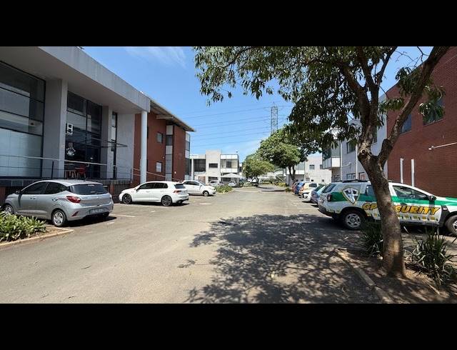 249M² OFFICE TO LET IN UMGENI BUSINESS PARK